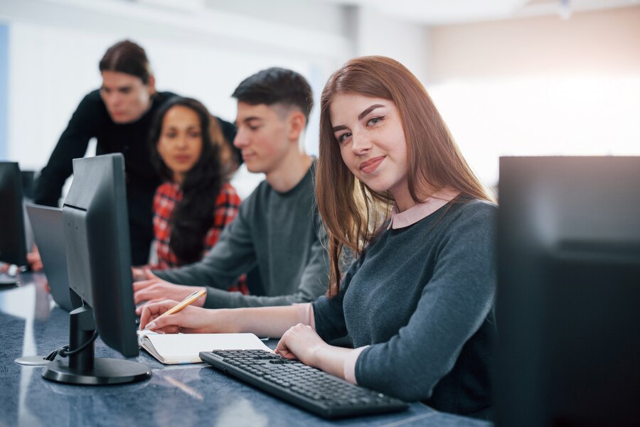 DBU BACHELOR OF COMPUTER APPLICATIONS